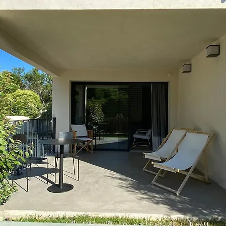 Apartment In Res. Les Cyclistes Malaucene